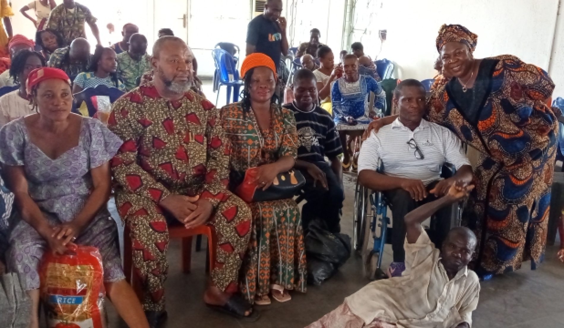 Onyeukwu/Nwosu Families Celebrate New Year With People Living With Disabilities In Mbaitoli LGA 