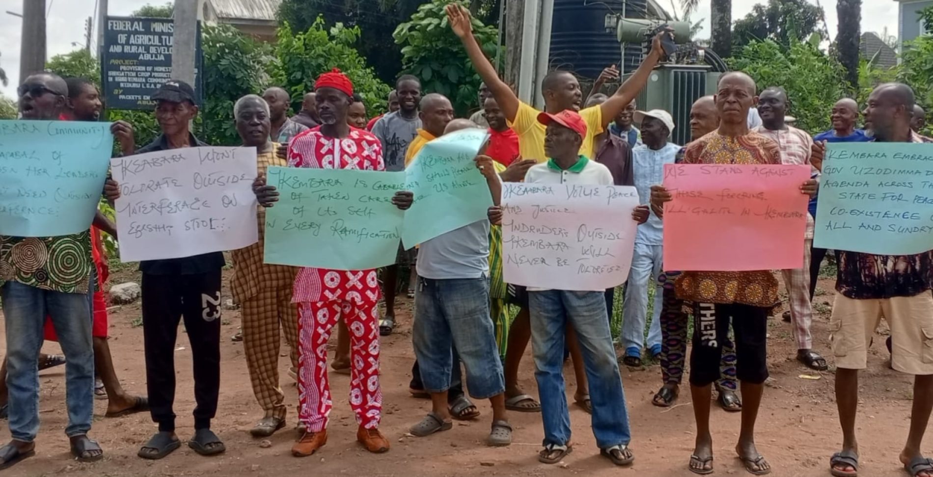 We are Against Illegality In Ikembara Ezeship Stool    – Concerned Citizens of Ikembara Community    …Ikembara will not tolerate external interference  …demand Justice as Parallel Groups Produce Two Eze-Elects